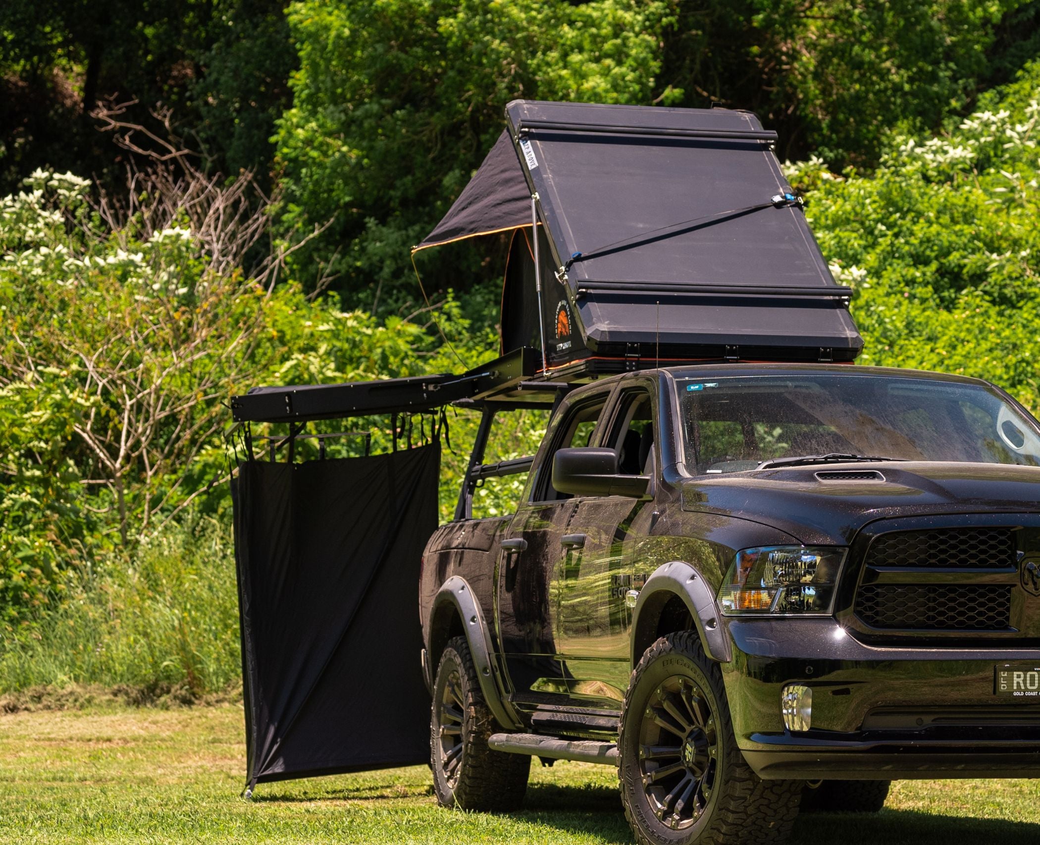 Car Shower - Roof Top Tents and Auto Awnings for Sale in BC Canada