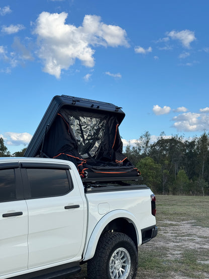 SIDE-OPENING TENT