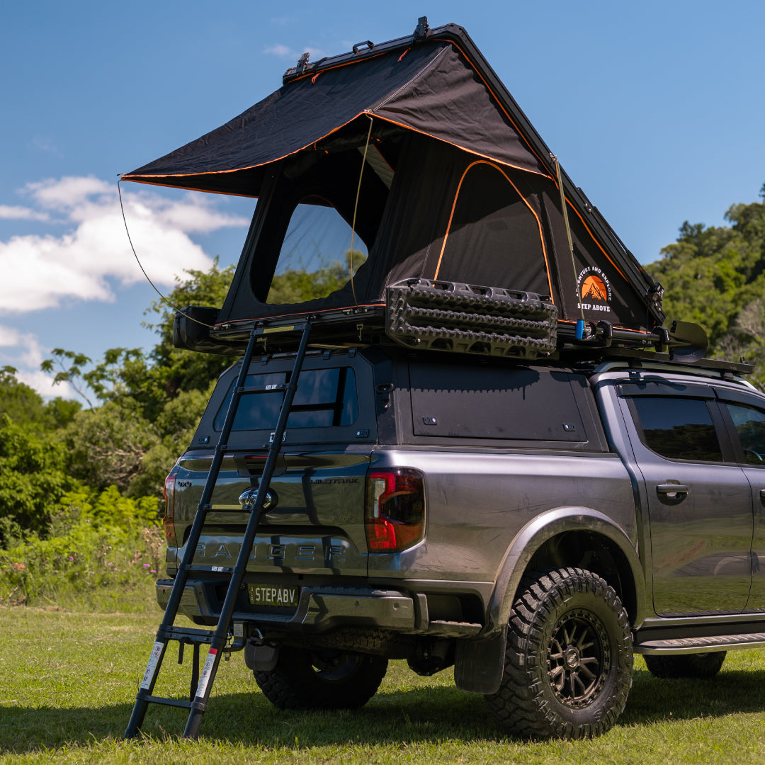 V8 HARDSHELL ROOFTOP TENT